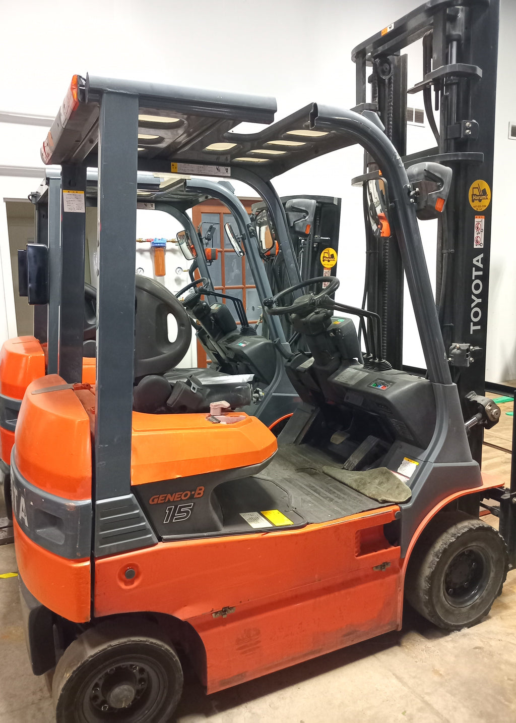 Toyota Electric Forklift (#125)