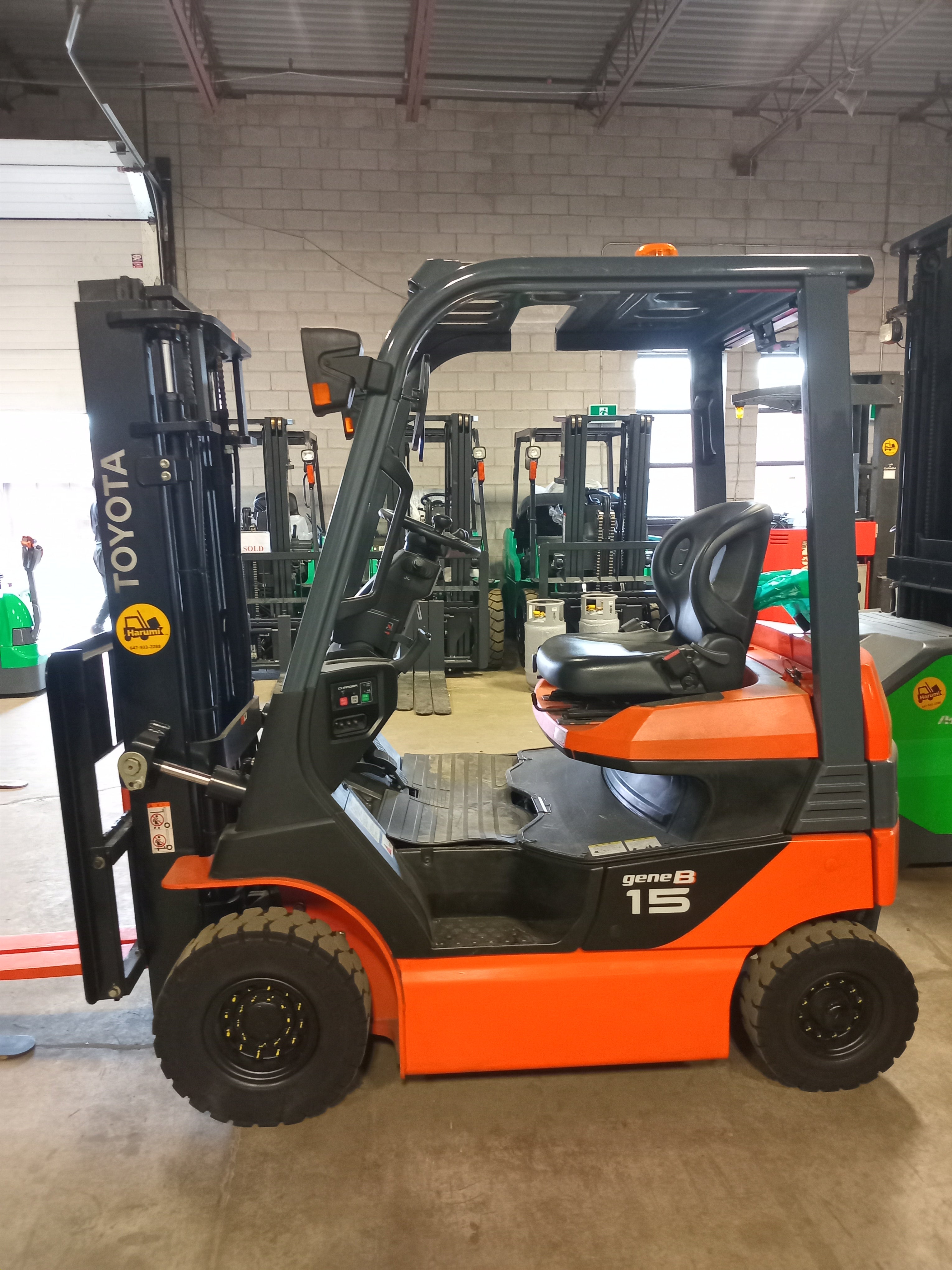Toyota Electric Forklift (#171)