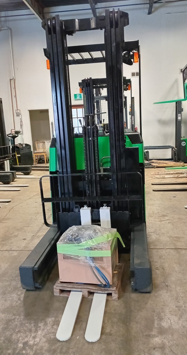 Toyota Reach Truck #194