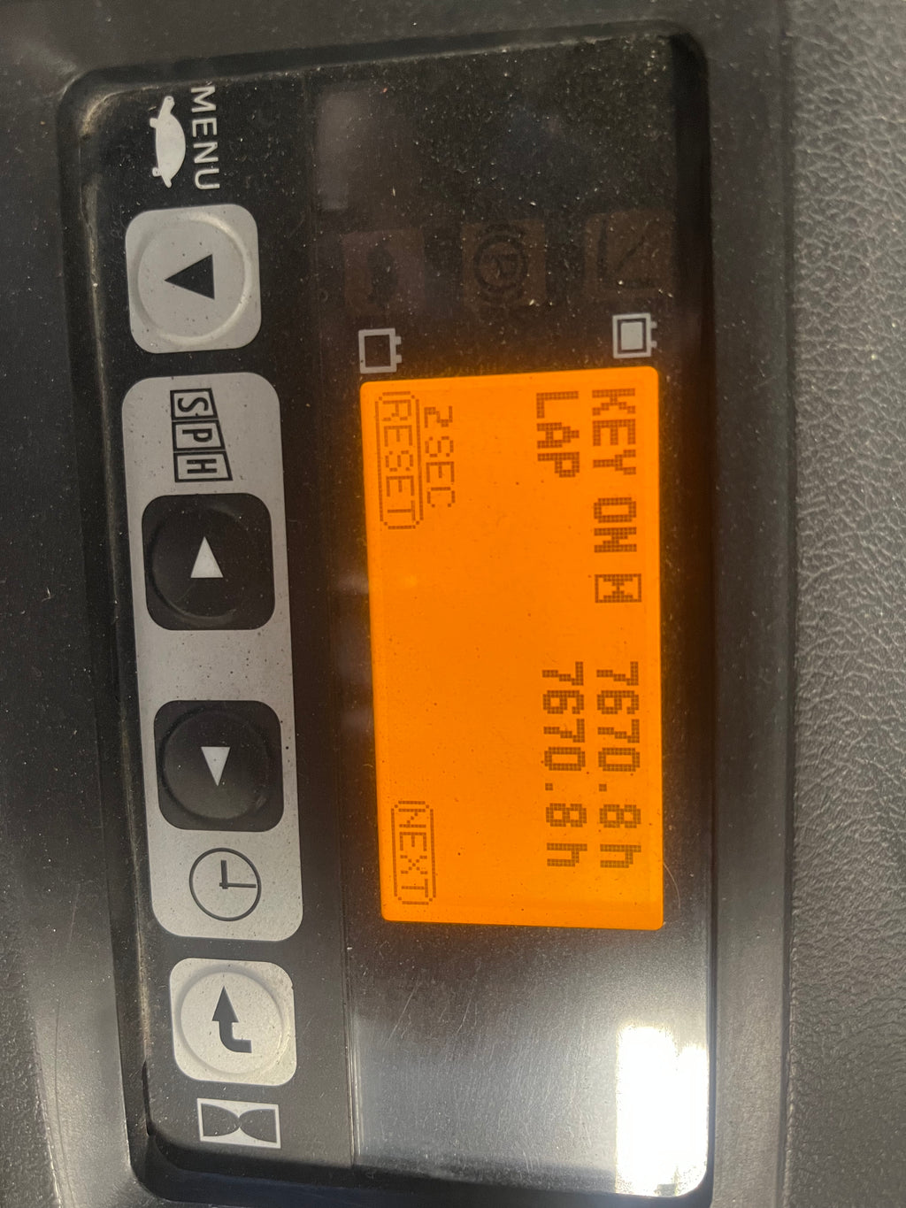 Toyota Electric Forklifts 2.5 Ton (NEW BATTERY*) (C076)