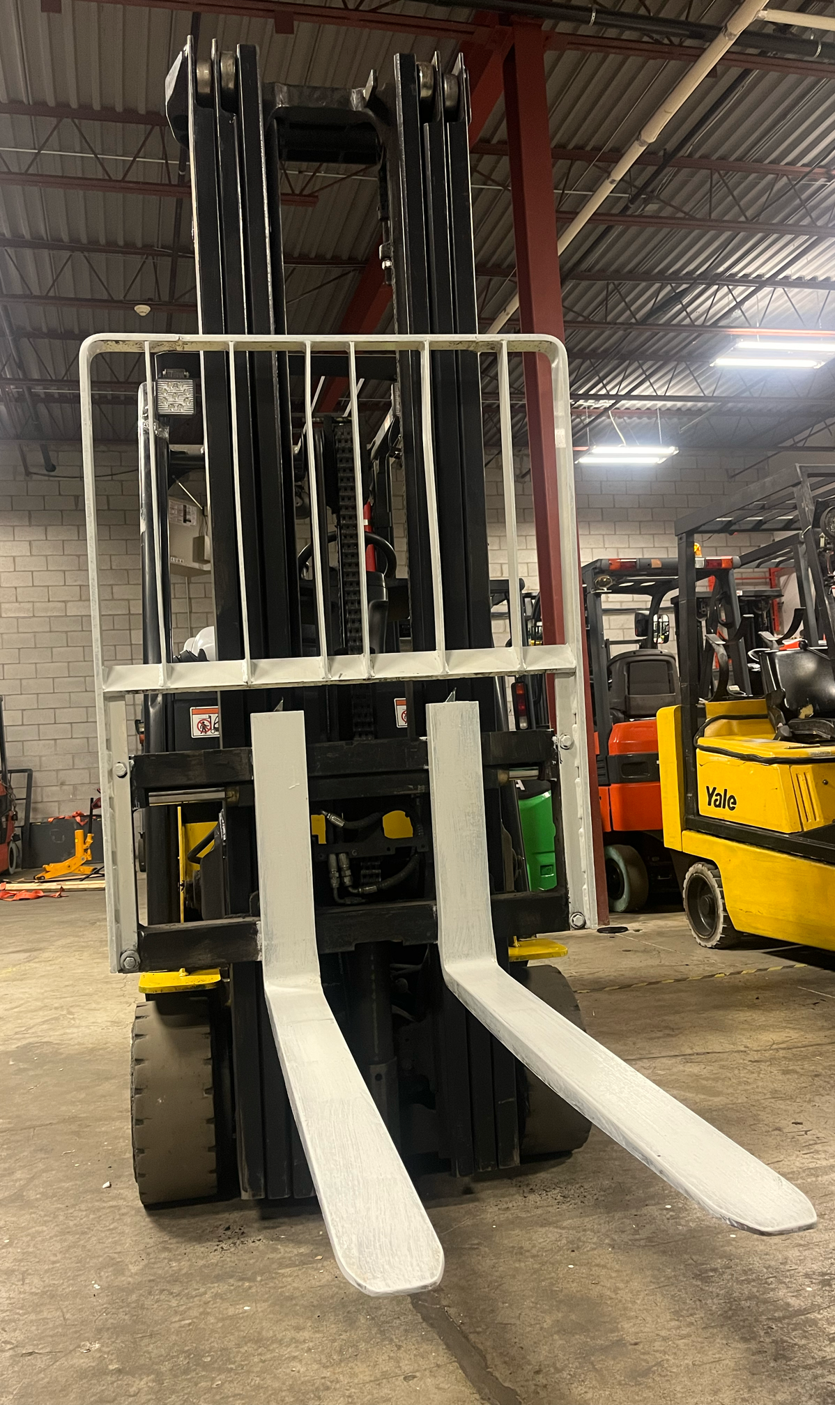 YALE LPG Forklift (#C008-M)