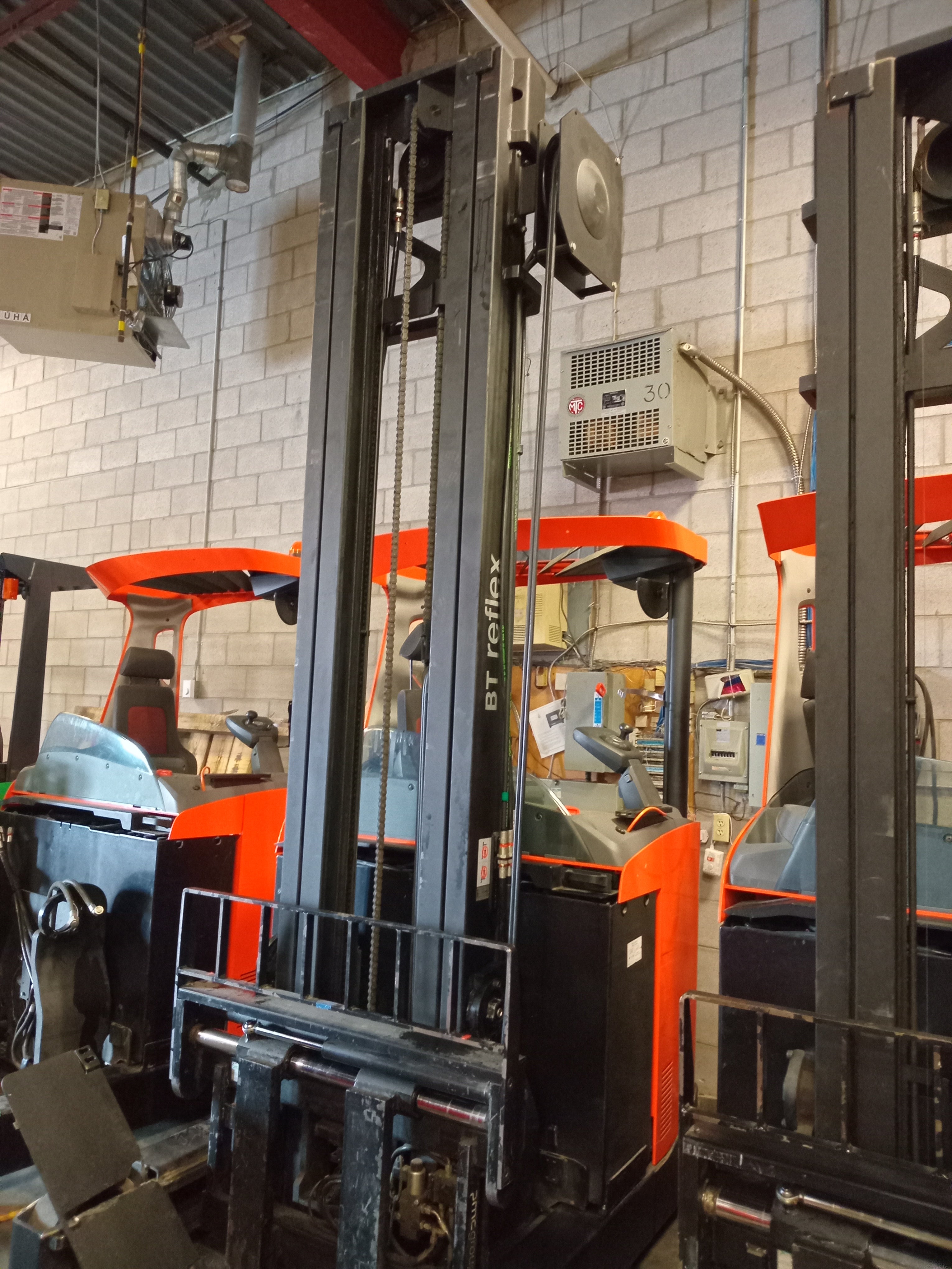 BT Reach Truck (#C022)