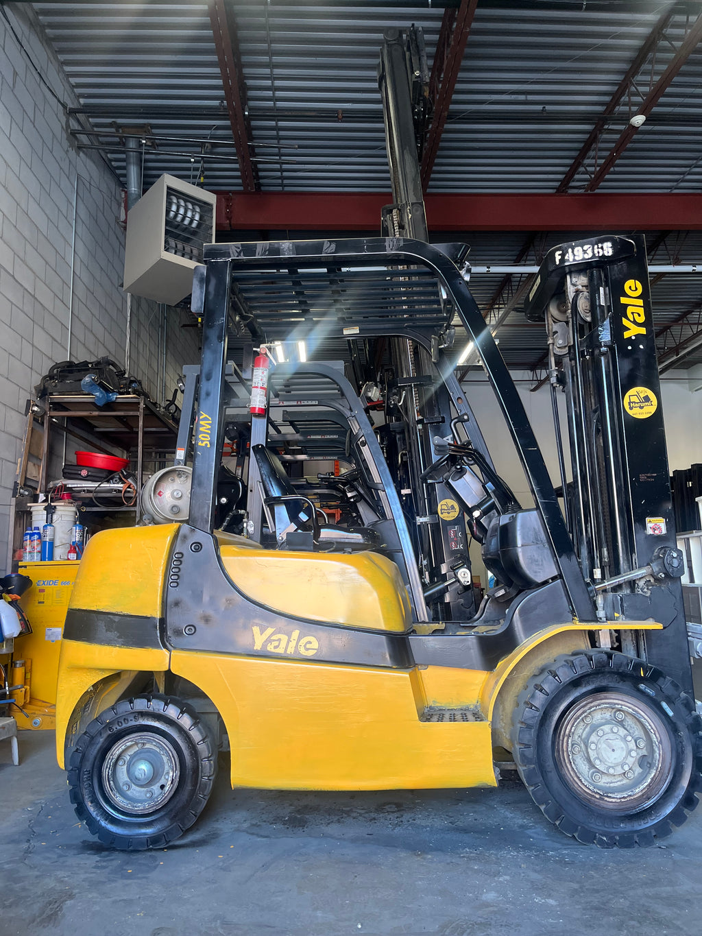 5000Lbs Yale forklift(#C095)