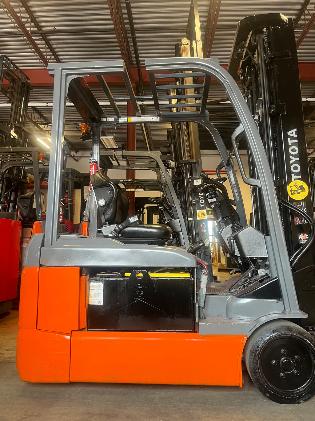 Toyota electric forklift (Three wheels#C104)