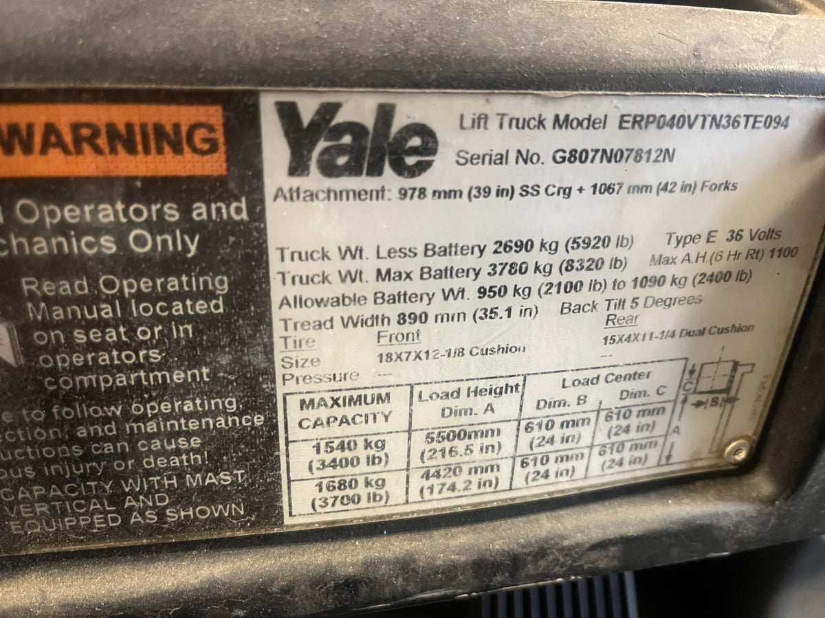 Yale electric forklift (Three wheels)