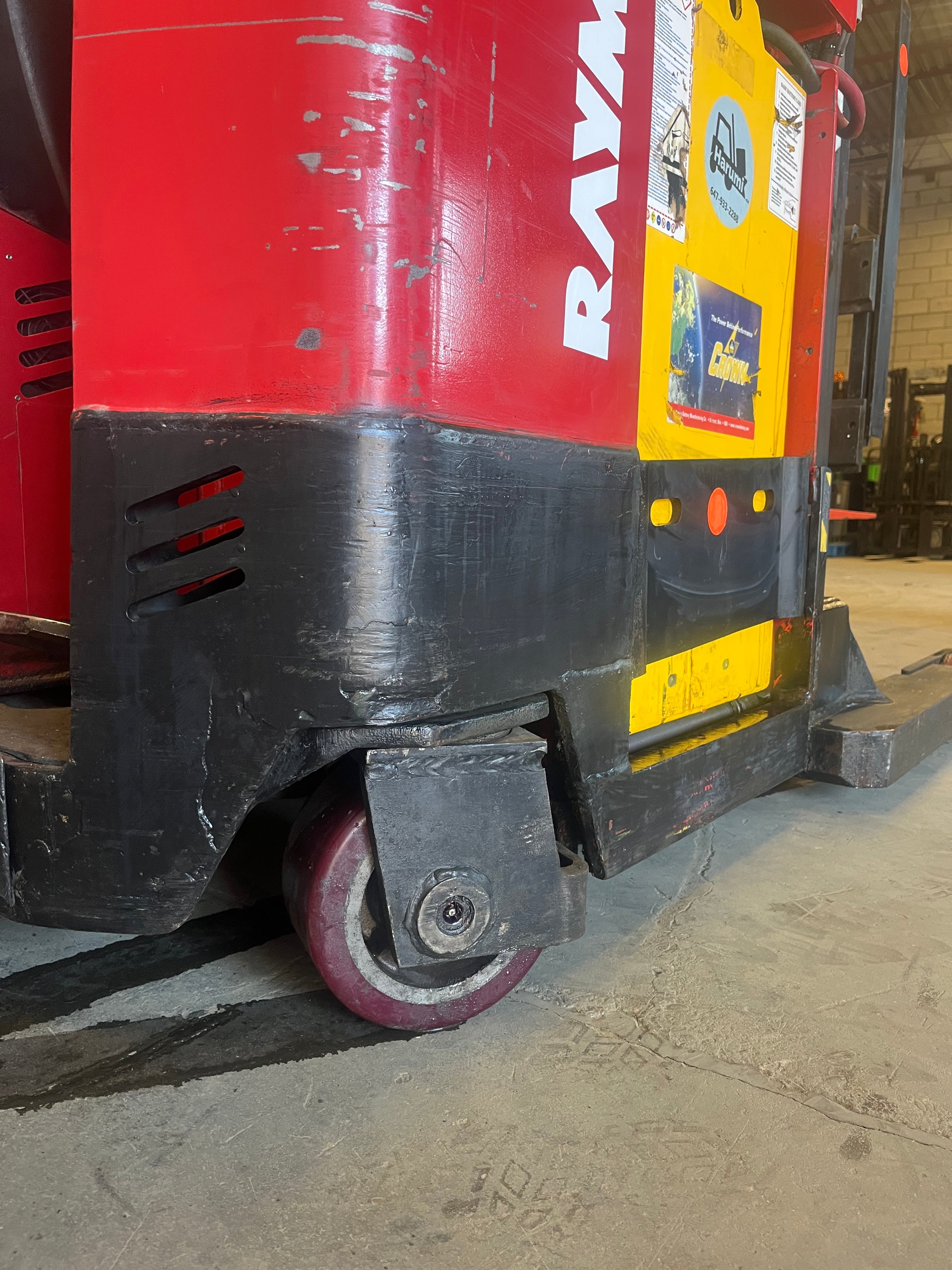 Raymond 1.5 Ton Reach Truck