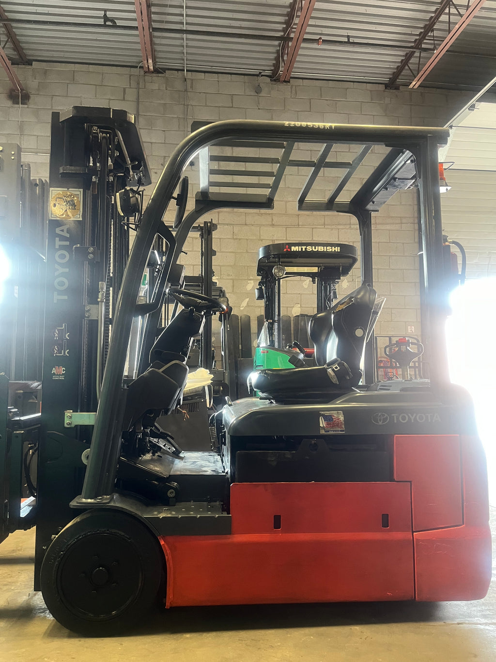 Toyota Electric Forklift #C092 (4400lbs)