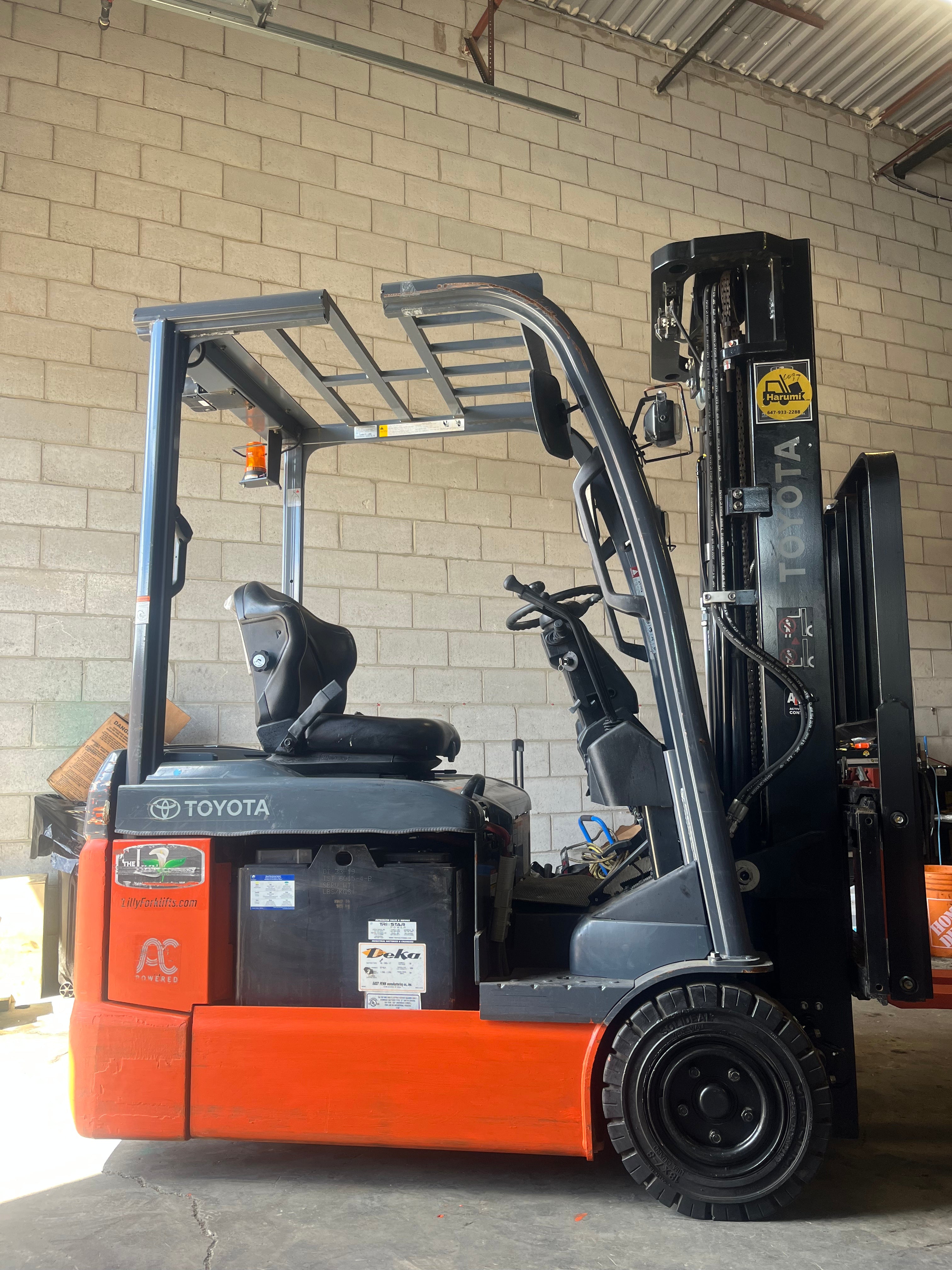 Toyota Electric Forklift (3300lbs) #97